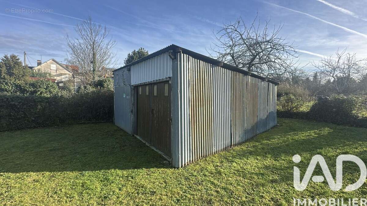 Photo 7 - Terrain à CHATELLERAULT