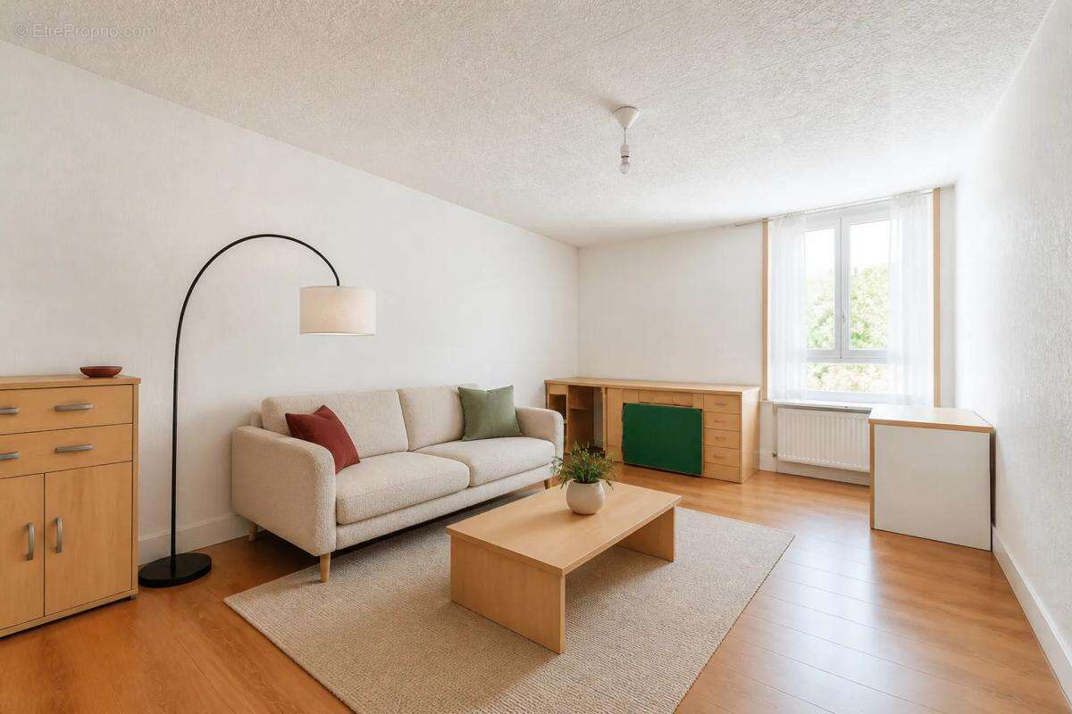 Maison de 11 pièces de 308 m² à Mitry-Mory - photo 8