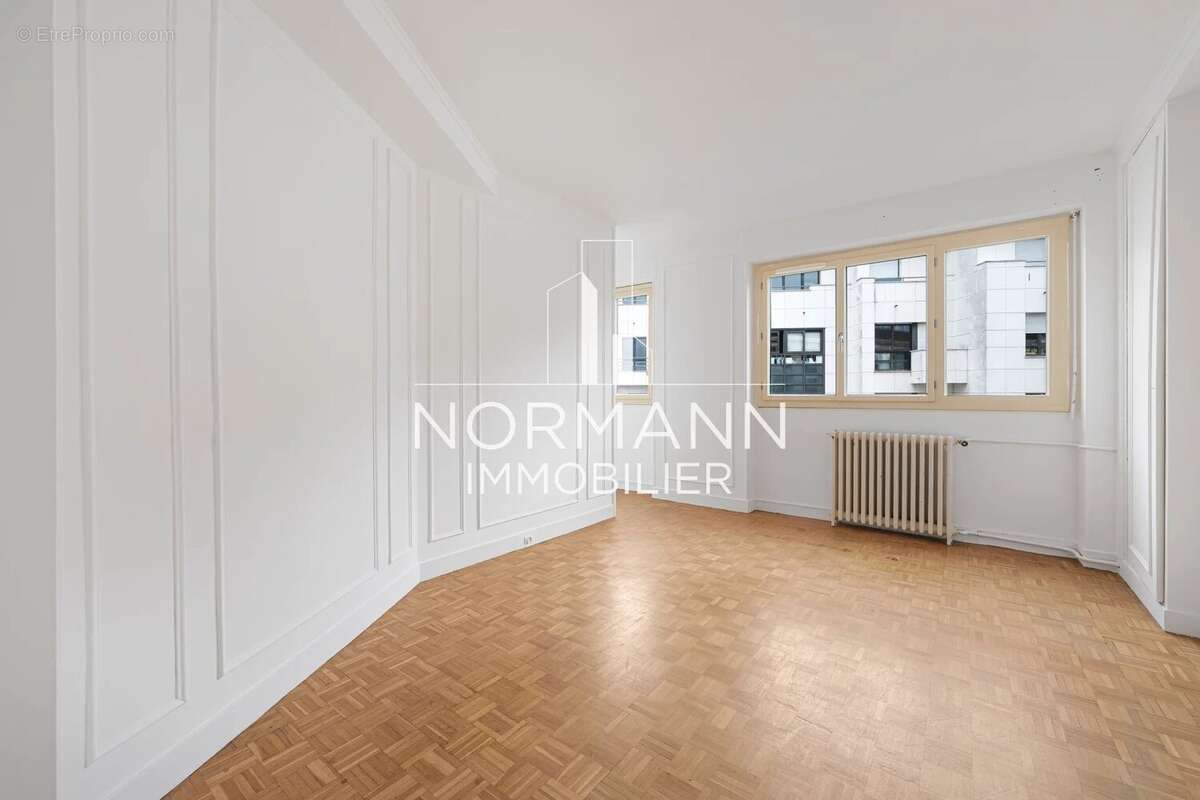 Appartement à BOULOGNE-BILLANCOURT