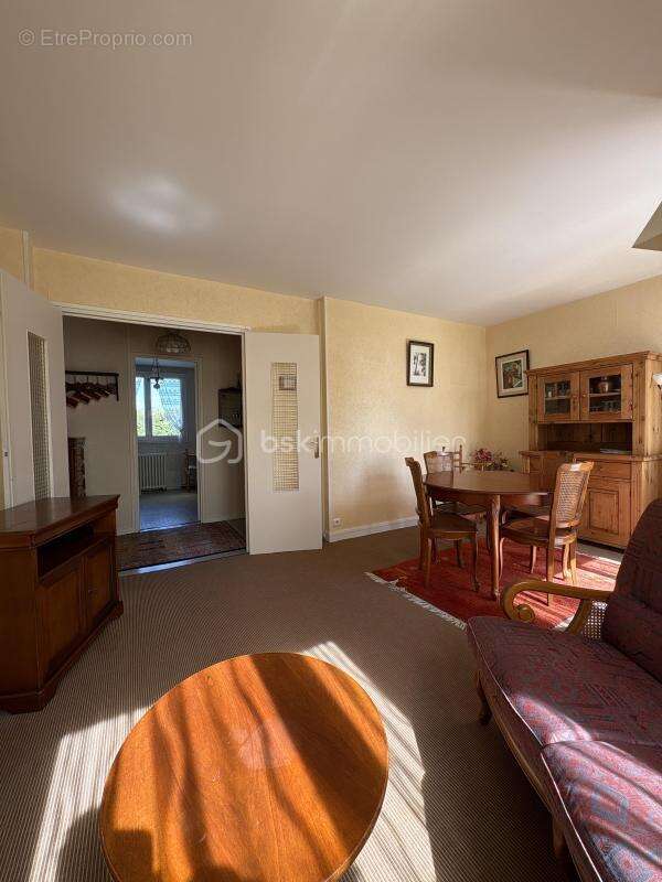 Appartement 70 m² – 3 chambres – Balcon – Parking en box – Cave – Résidence sécurisée - photo 5