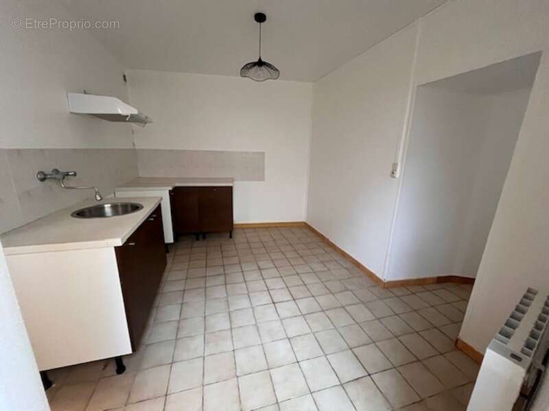 Appartement à ANGERVILLE