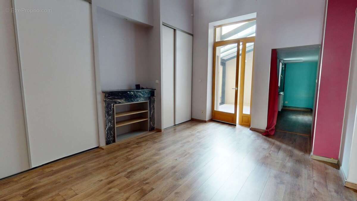Appartement à LYON-5E