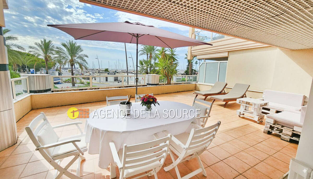 Appartement à VALLAURIS