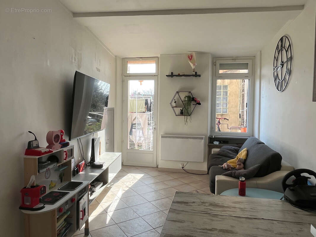 Maison à SAINT-VALLIER-DE-THIEY