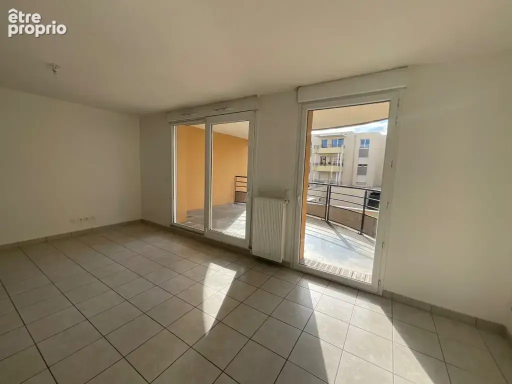 St-Priest-en-Jarez - Appartement T3 - photo 4