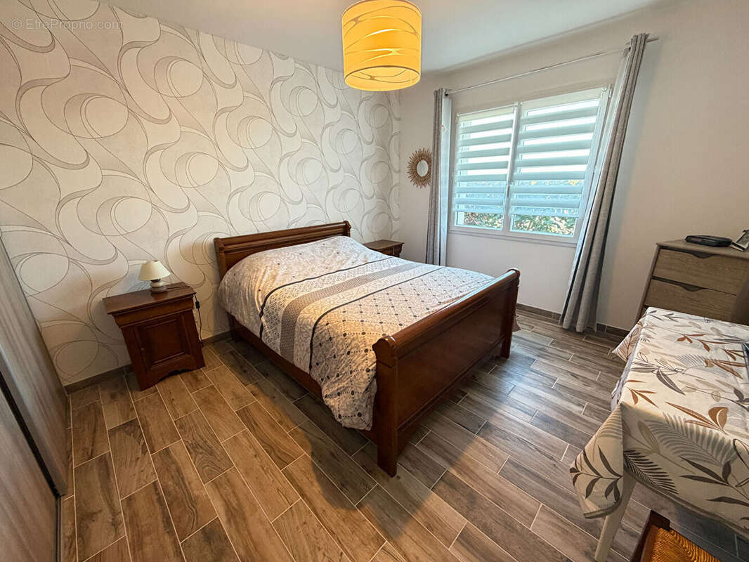 Maison à SAINTE-FEYRE