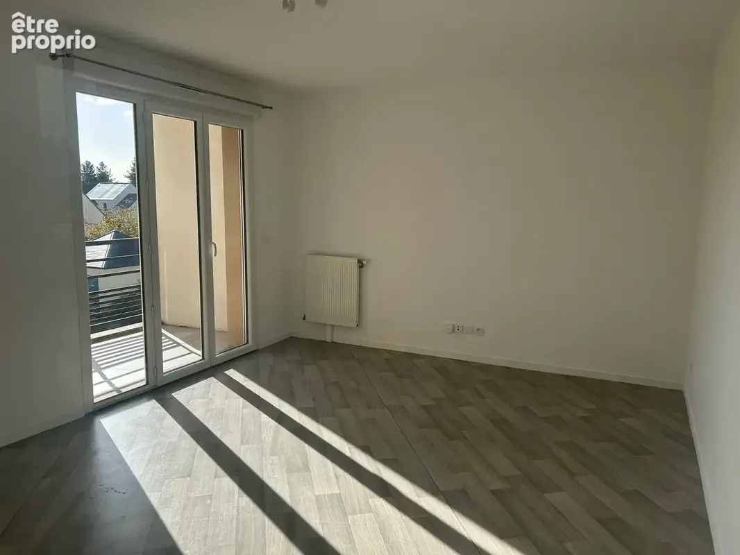 T2 récent de 45 m2 avec balcon & parking   idéal jeune actif ou investisseur - photo 2