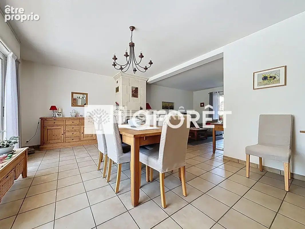 Maison  Individuelle  sur Cesson  la Forêt - photo 6