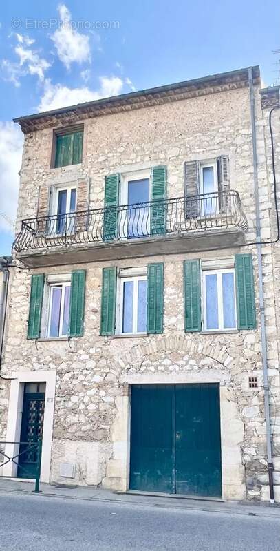 Maison à CAMPS-LA-SOURCE
