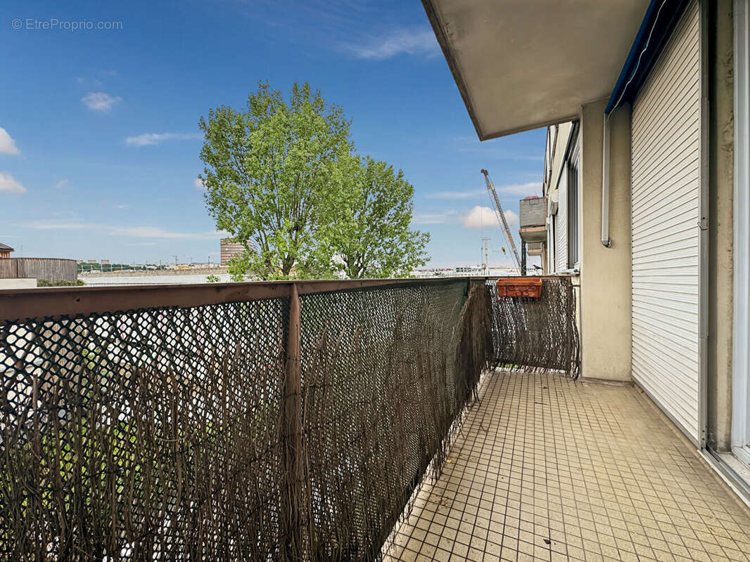 Appartement à ROSNY-SOUS-BOIS