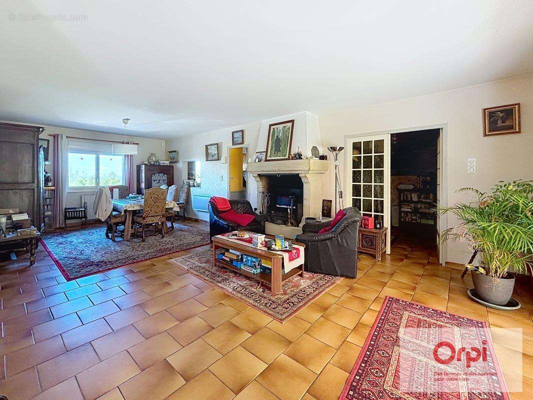 Maison À Vendre sur les hauteurs de TERRASSON LA VILLEDIEU 24 - photo 6
