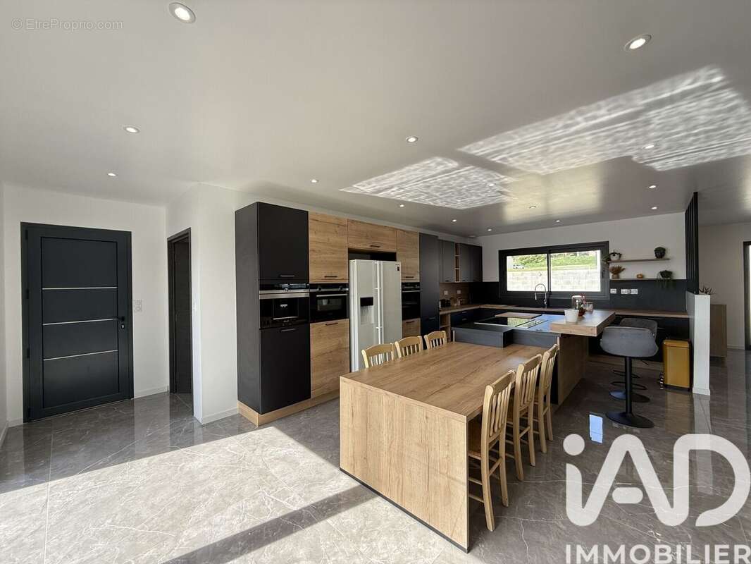 Photo 5 - Maison à CHATELLERAULT