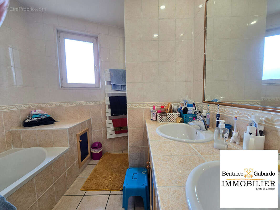 Maison Ternand 4 pièce(s) 97 m2 - photo 12