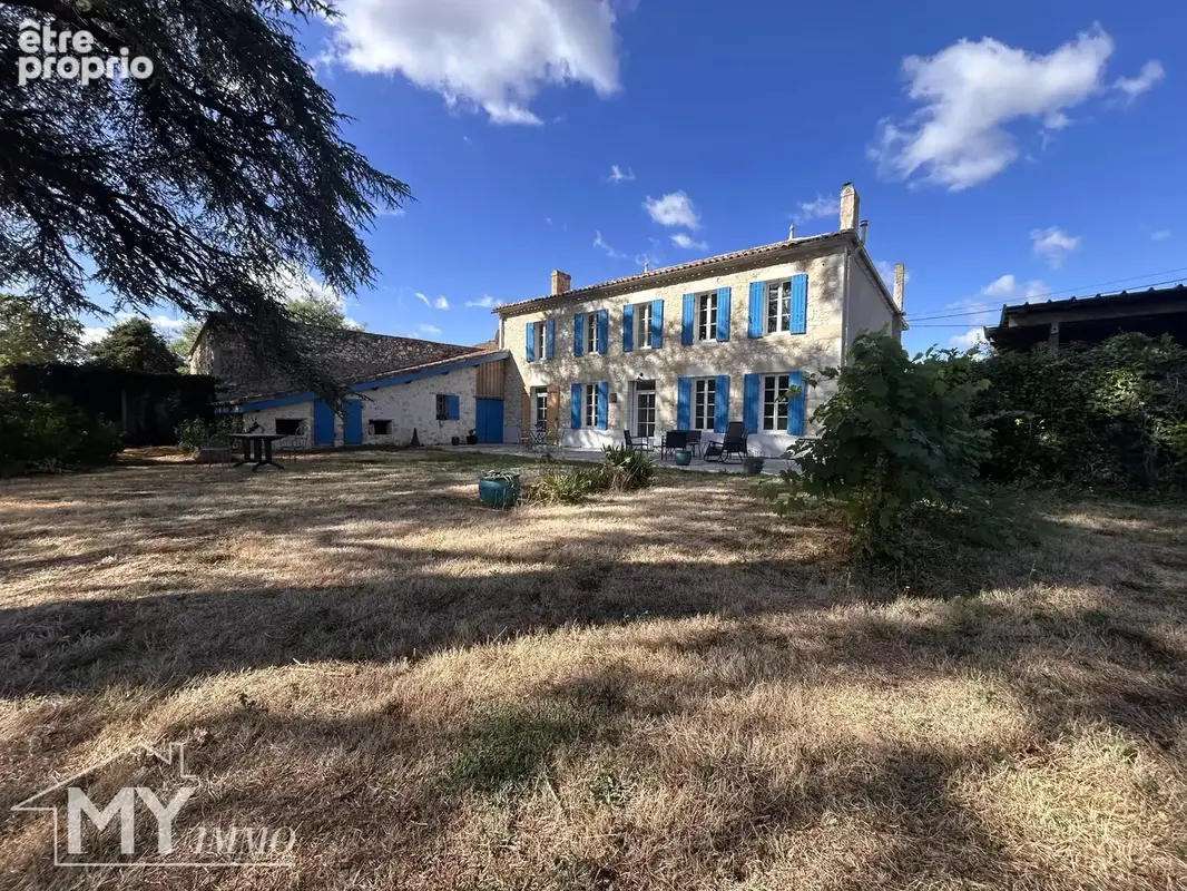 Maison à PESSAC-SUR-DORDOGNE