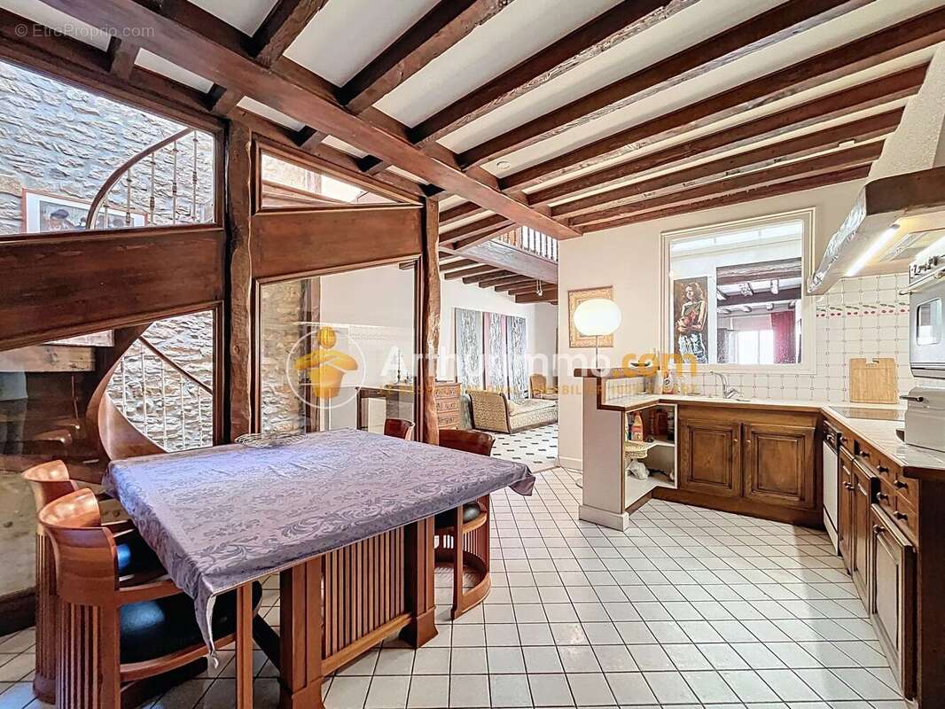 Appartement à BOURGOIN-JALLIEU