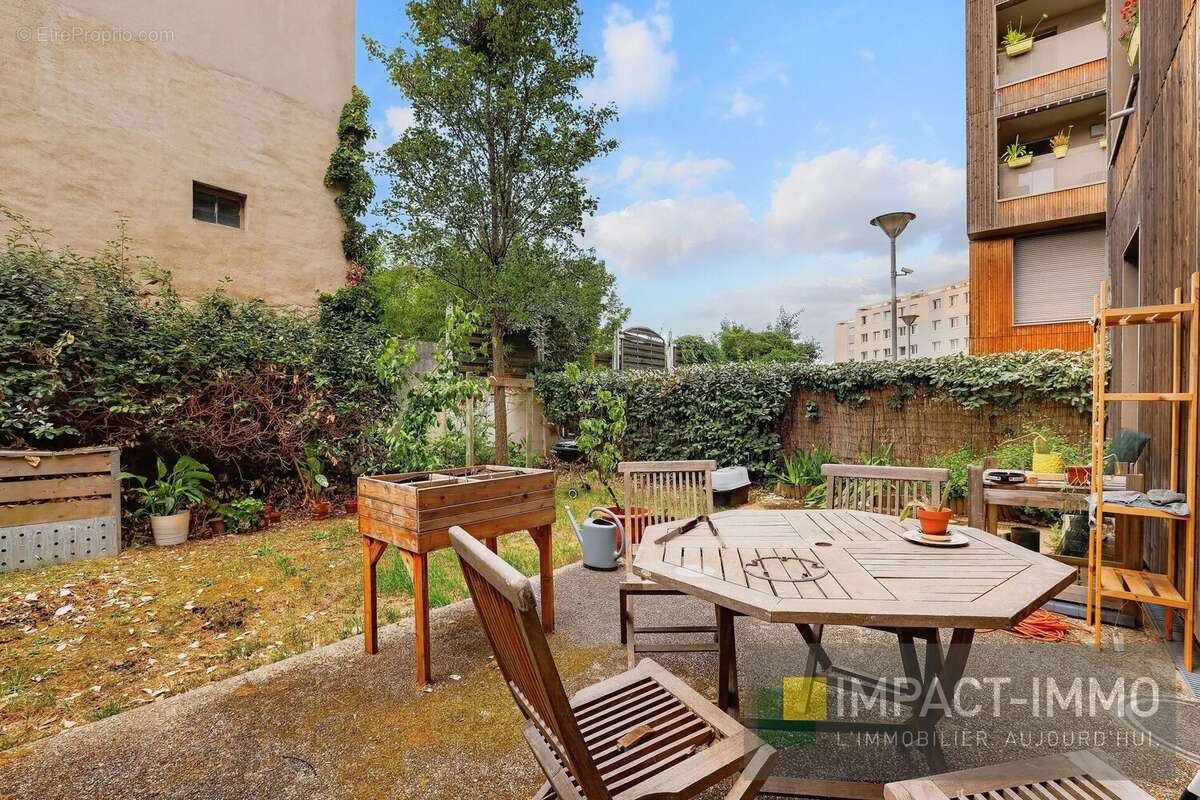 Appartement à NANTERRE