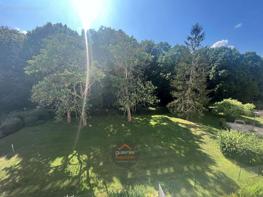 Appartement à CANTELEU