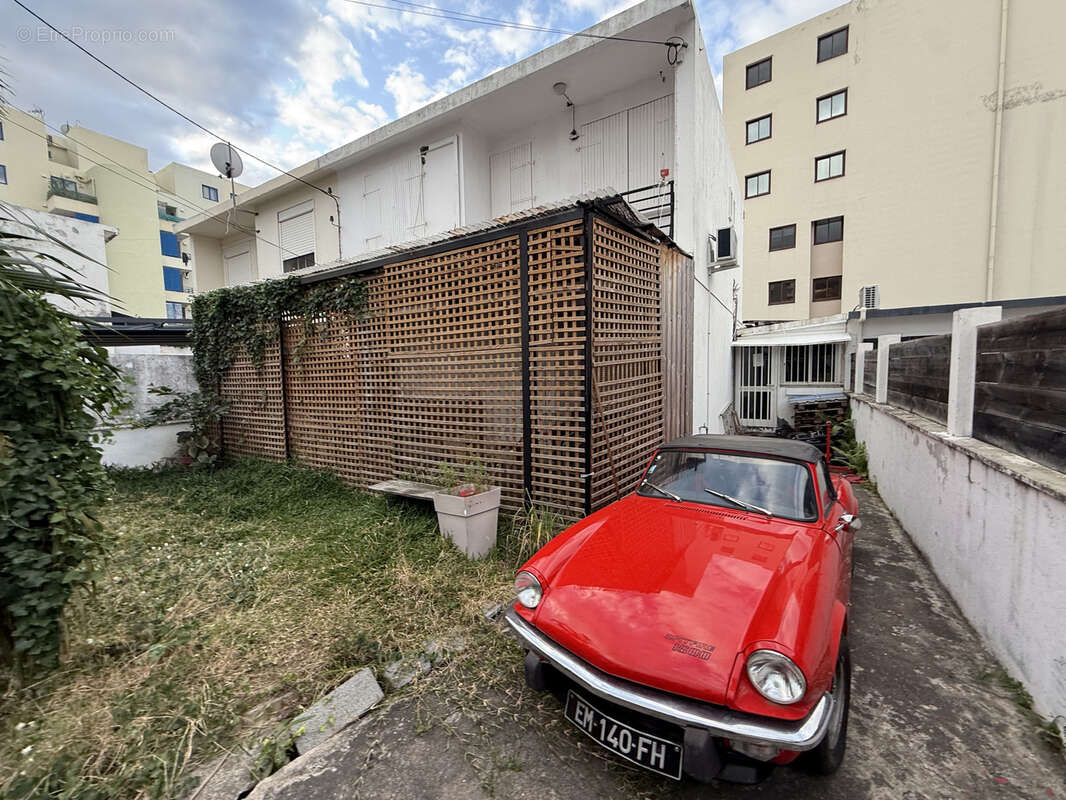 Maison à SAINT-DENIS