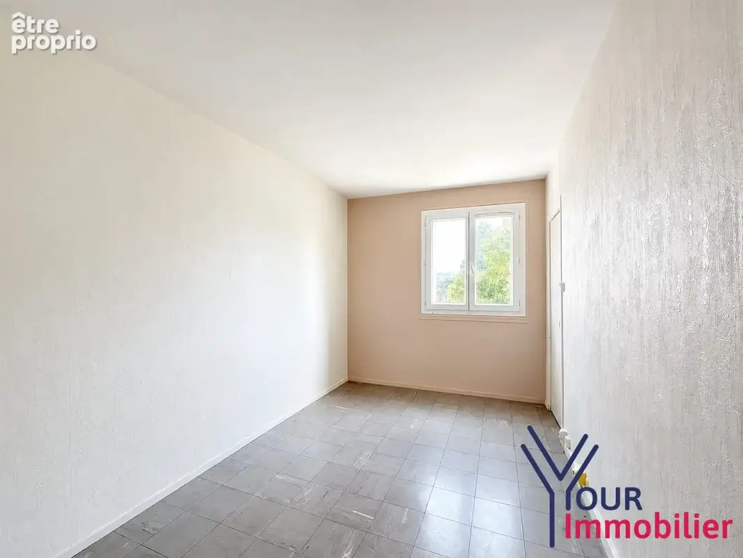 Appartement 2 pièces 43 m² à vendre à Grigny (69520) - photo 5