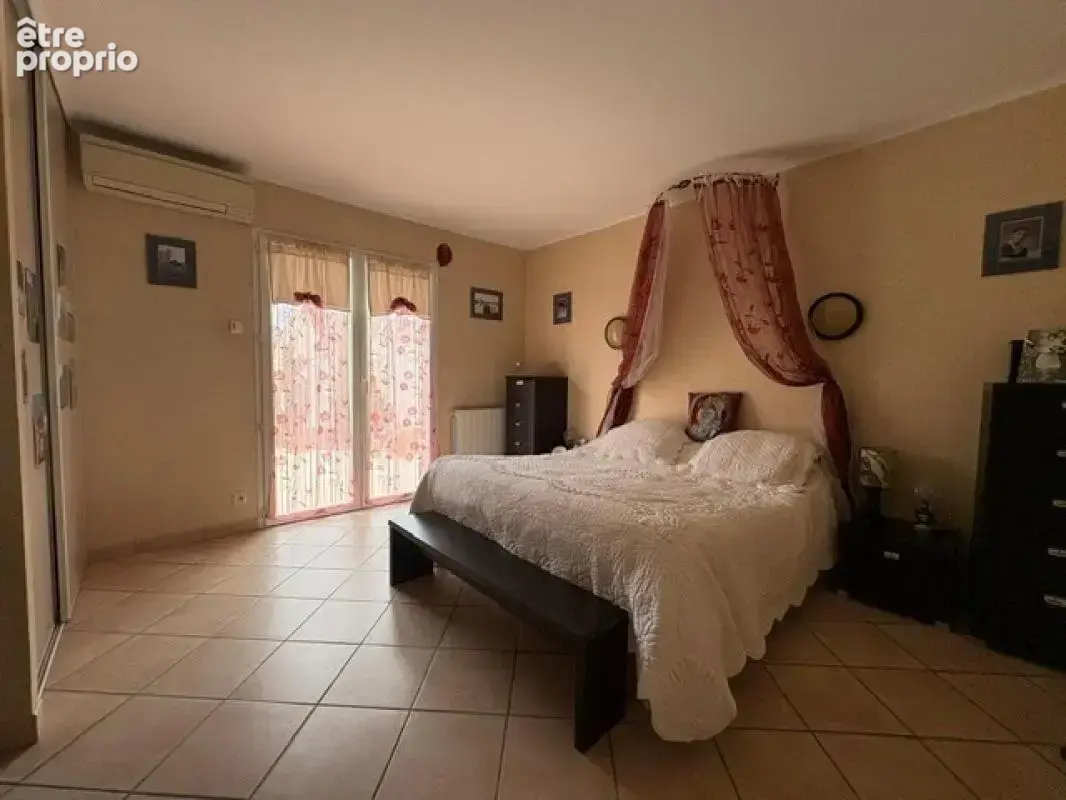 Villa 5 pièces 142 m2 + terrain constructible - photo 6
