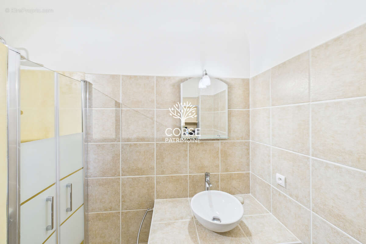 Appartement à PORTO-VECCHIO