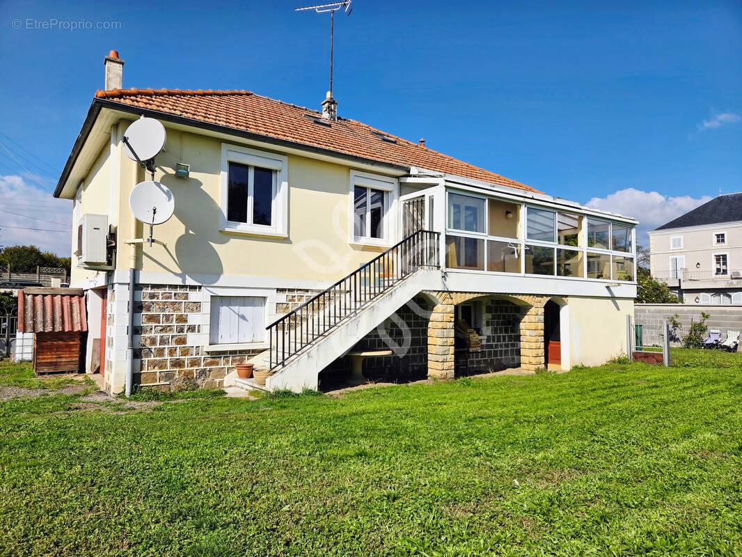 Maison à BRASSAC-LES-MINES
