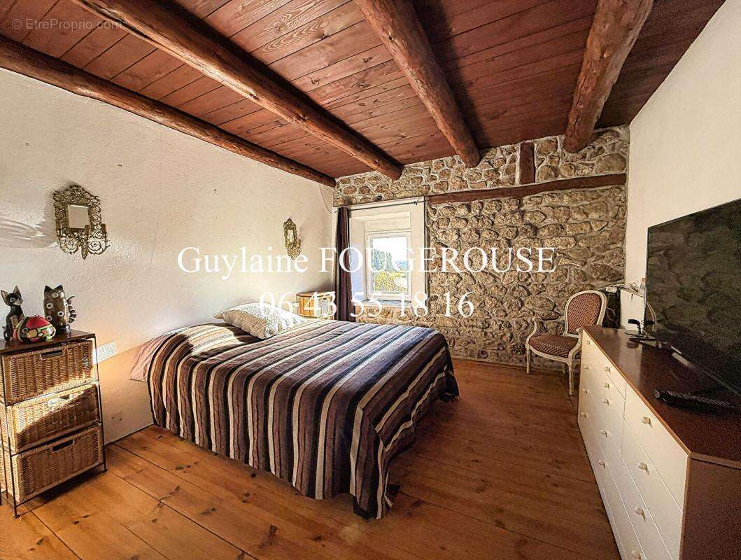 Maison à SAINT-ANTHEME