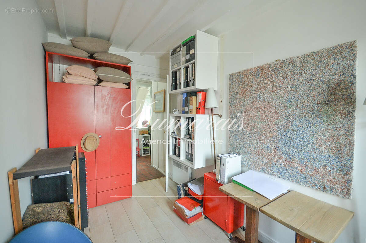 75004 paris  - jolie 3 pièces avec balcons et ascenseur - photo 13