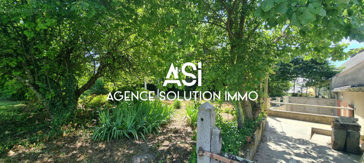 Maison à SAINT-GERMAIN-DE-COULAMER