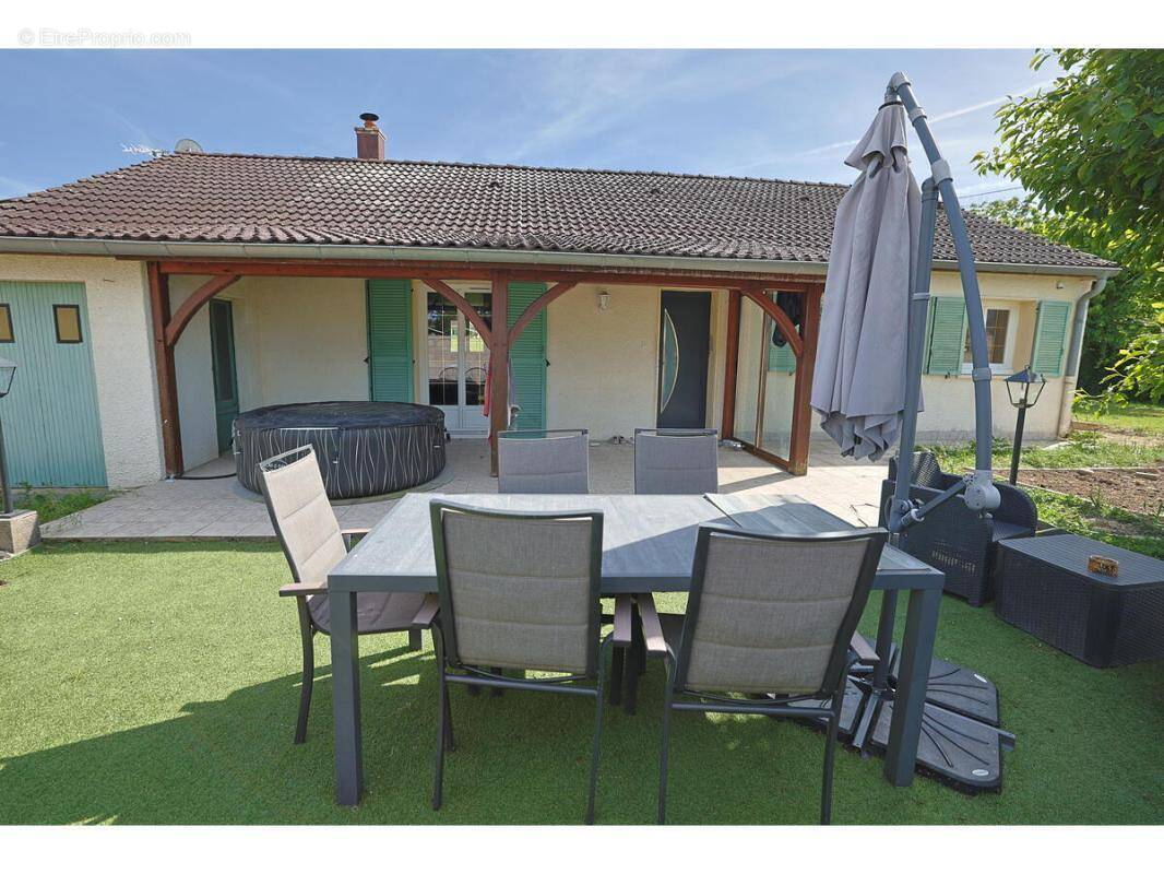 Maison à LANTHES