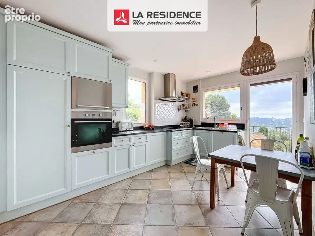 Maison 172 m² à La Colle-Sur-Loup  - photo 6