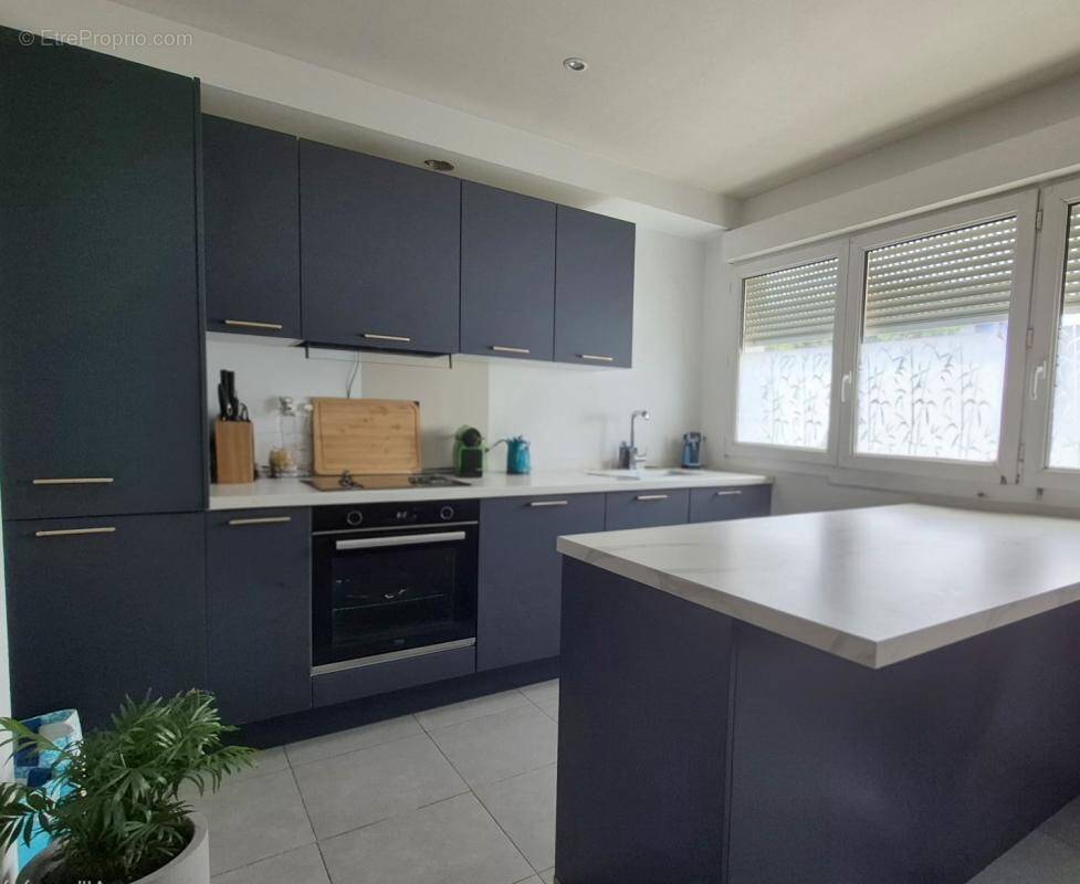 Appartement à SAINT-SULPICE