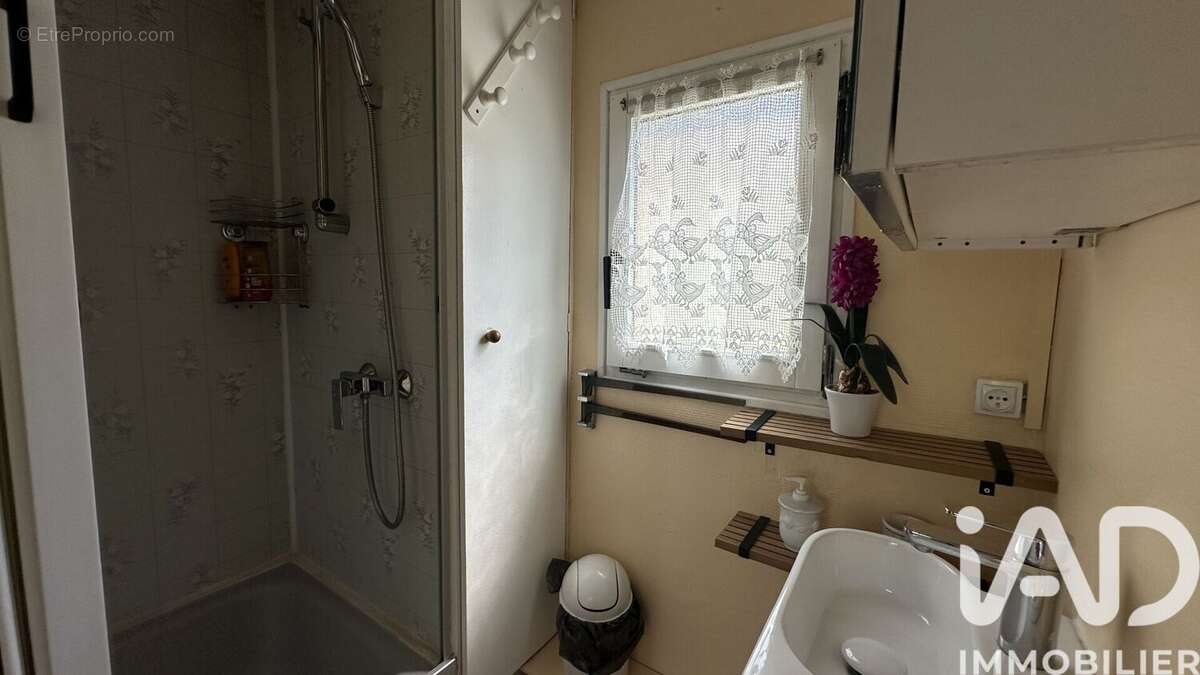 Photo 5 - Terrain à FREJUS