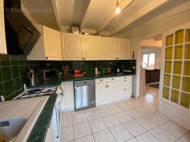 Maison à CHENAC-SAINT-SEURIN-D'UZET