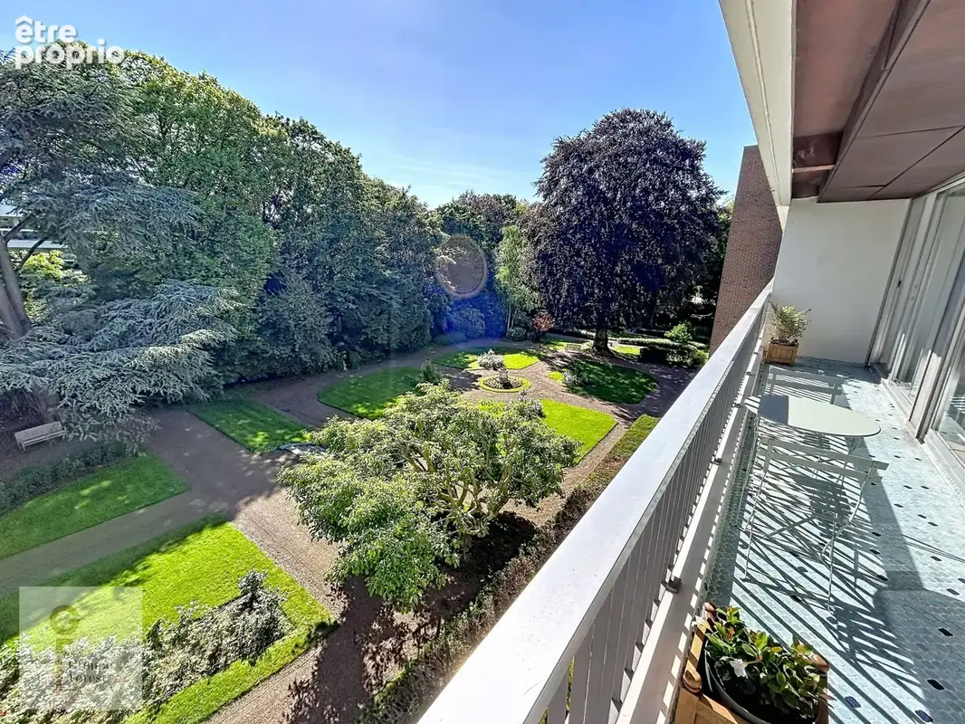 Appartement 74 m² à Roubaix  - photo 5