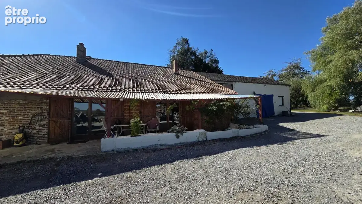 Fermette à conforter sur 4700 m² de terrain, cadre exceptionnel entre Larouillies et La Flamengrie - photo 3