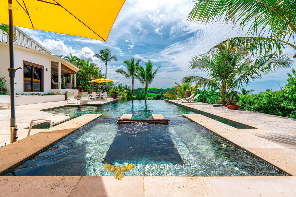 Maison à PETITE-ILE