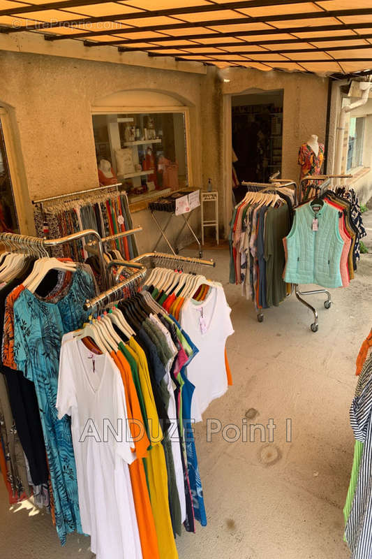 Commerce à SAINT-JEAN-DU-GARD