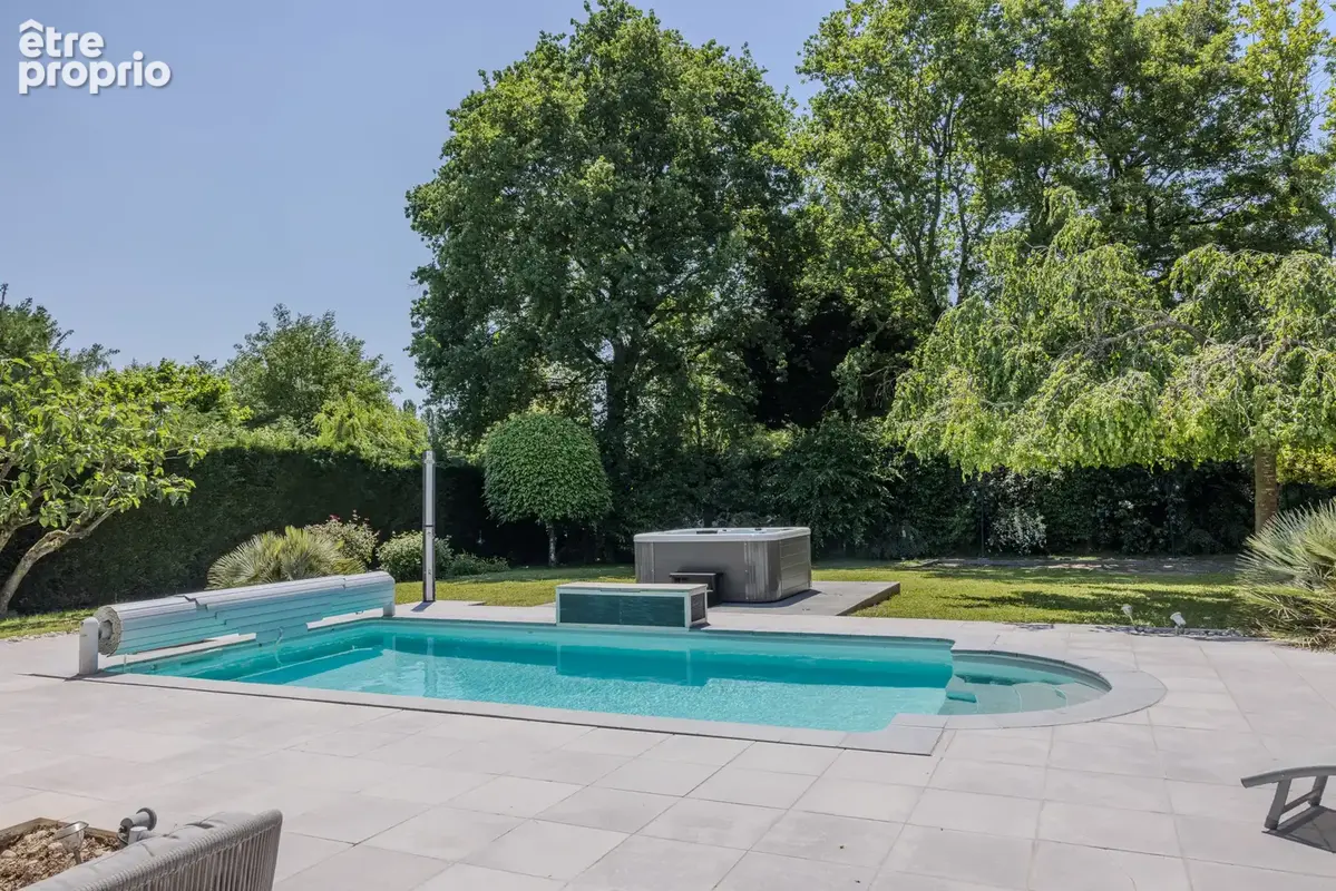 Maison 120 M2 Amberieux en Dombes piscine Garage - photo 11