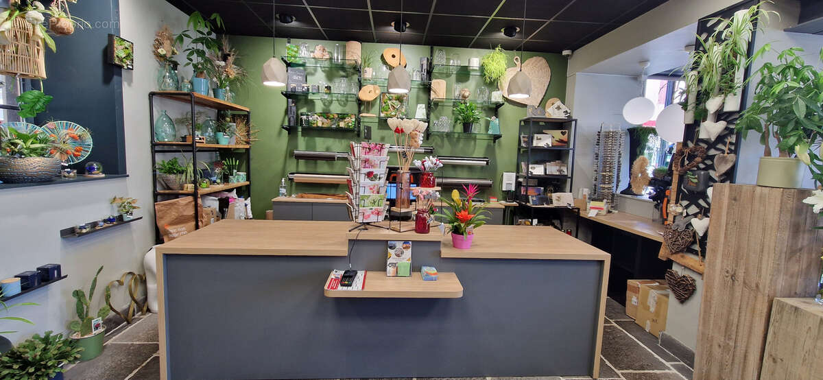 Commerce à COURNON-D&#039;AUVERGNE