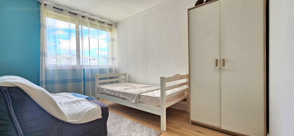 Appartement à BRON