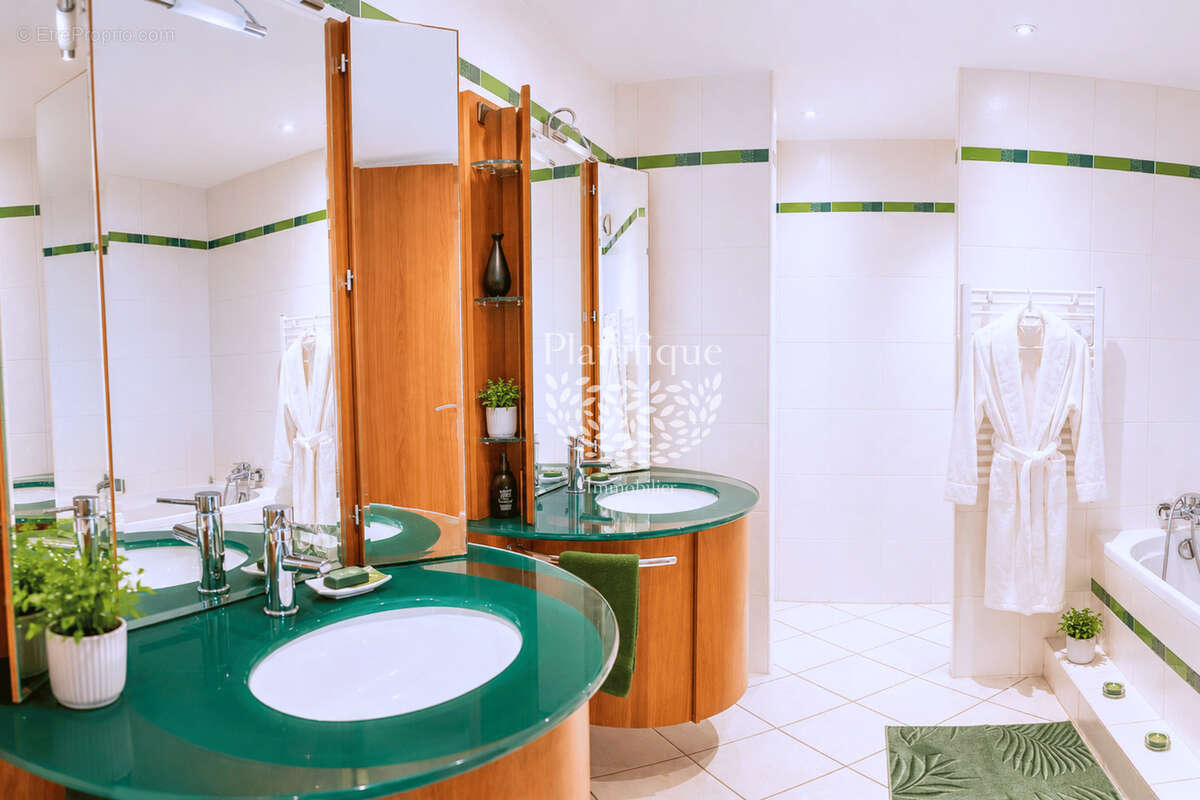Appartement à SAINT-JULIEN-EN-GENEVOIS