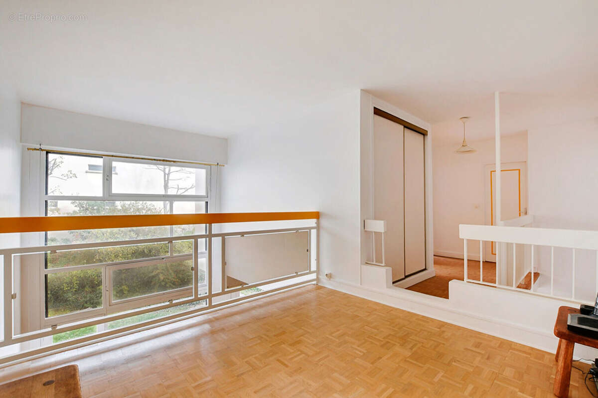 Maison à PARIS-19E