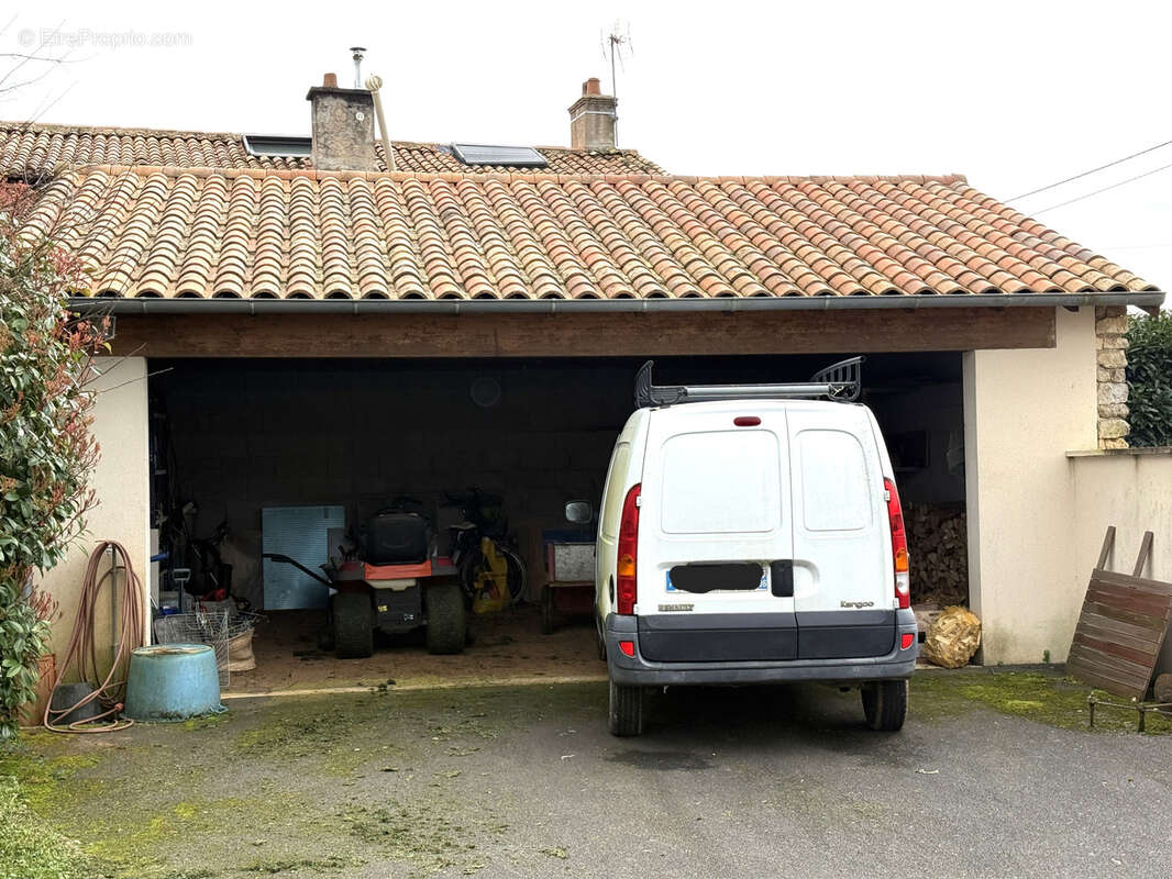 Maison à VIVONNE