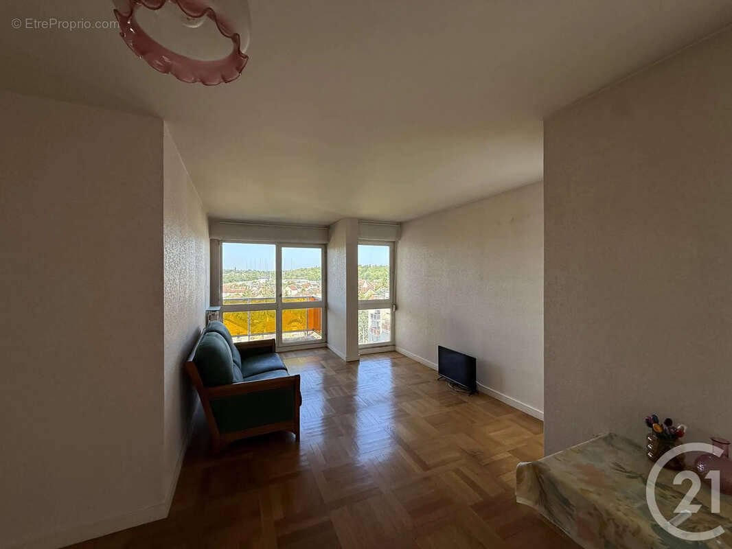 Appartement 69 m² à Melun  - photo 2