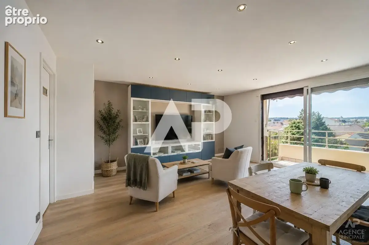 Photo Appartement à Rueil-Malmaison au prix de 315 000€