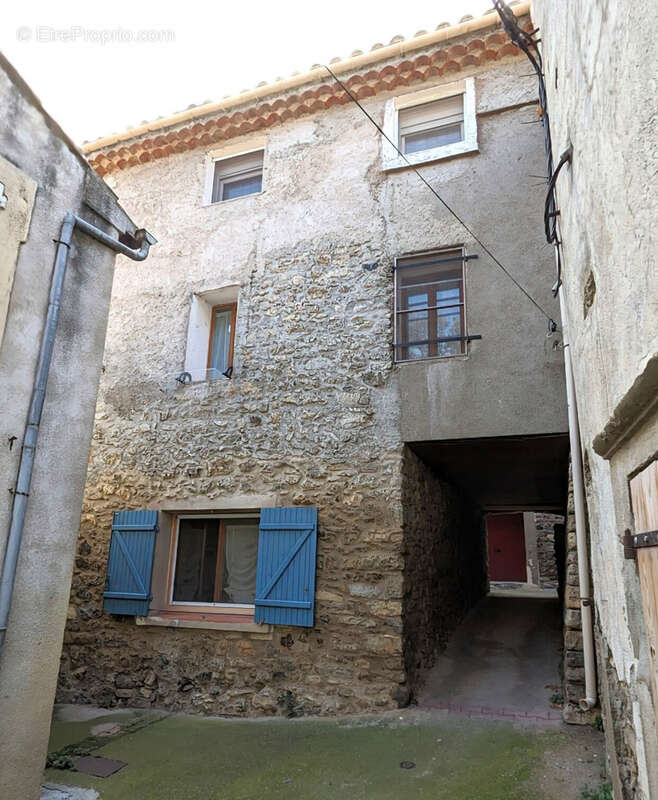 Maison à CASCASTEL-DES-CORBIERES