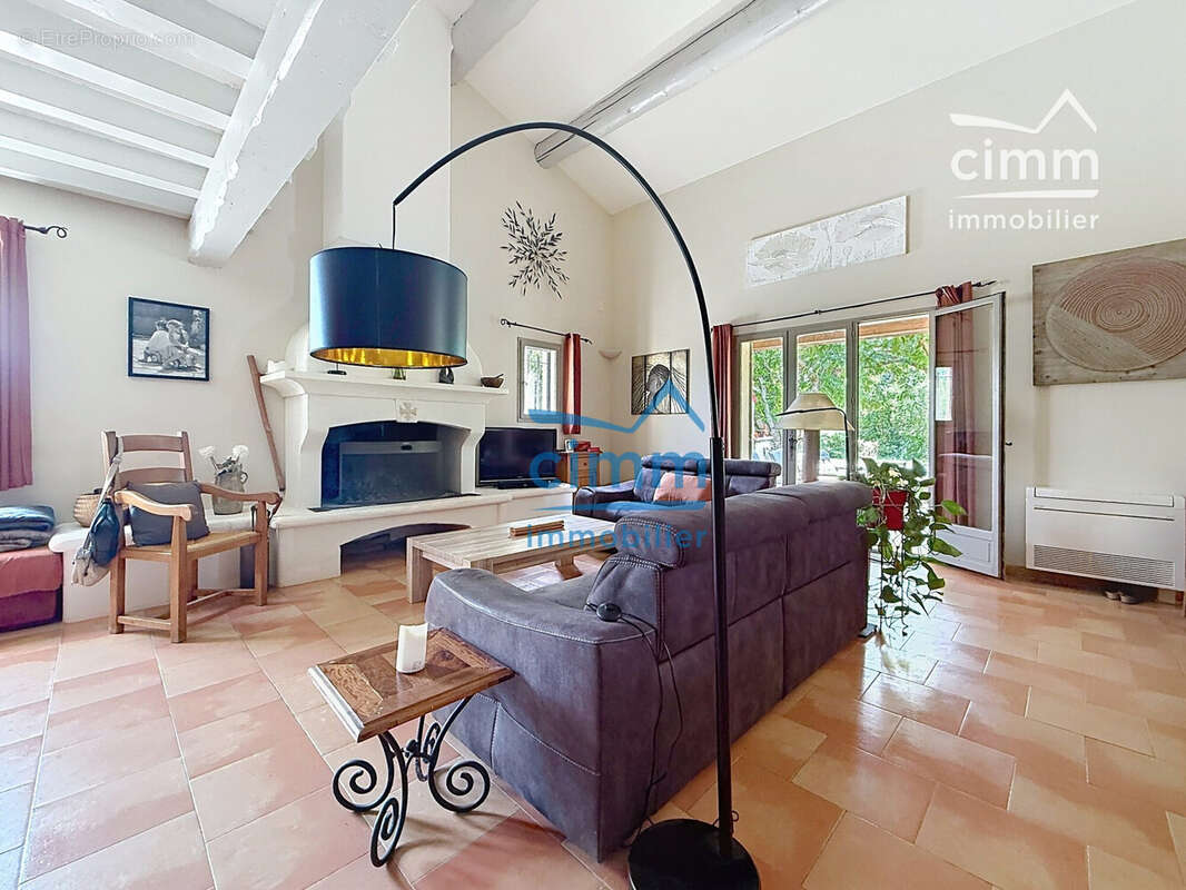 Maison 125 m² à Mazan  - photo 7