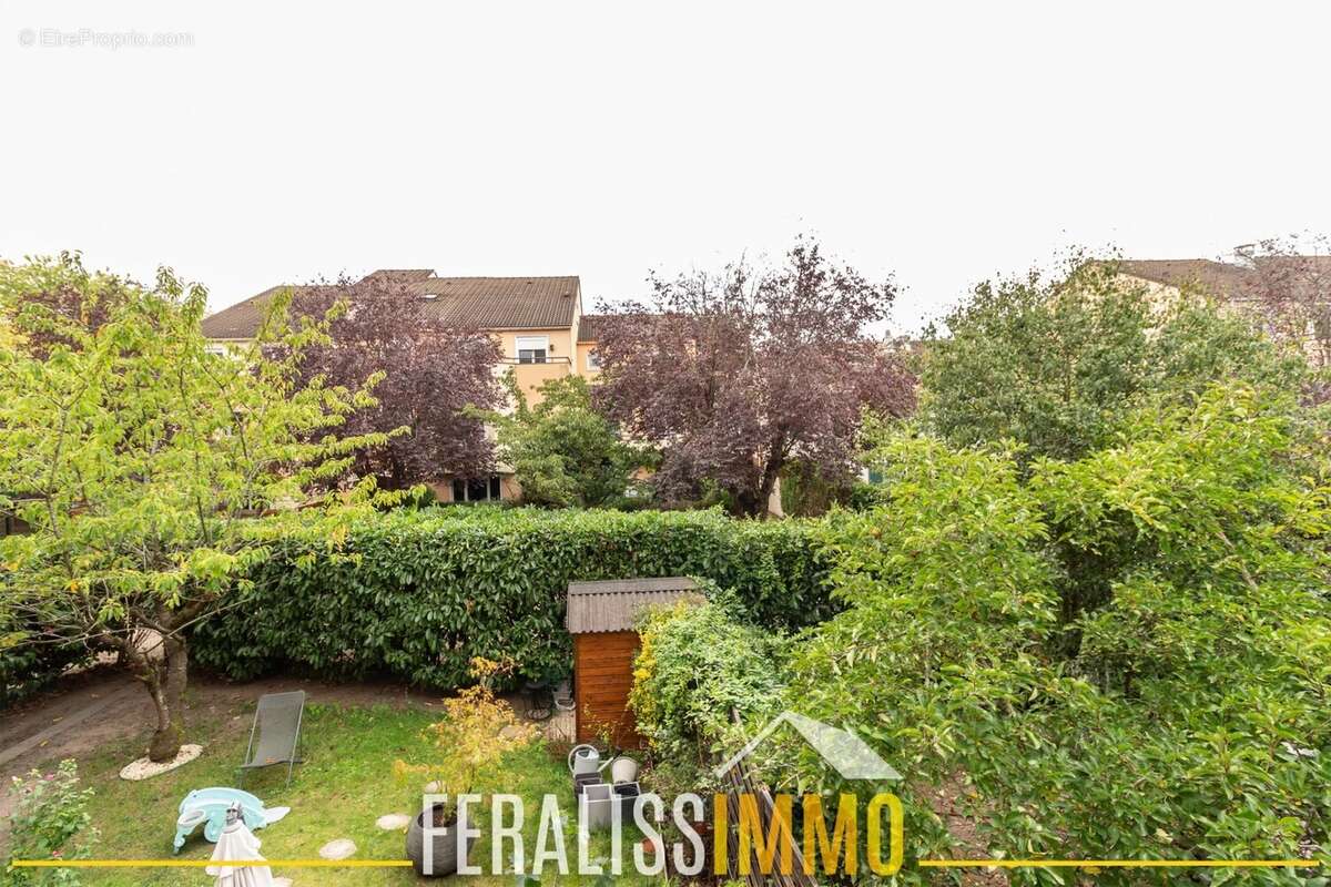 Appartement à ERAGNY