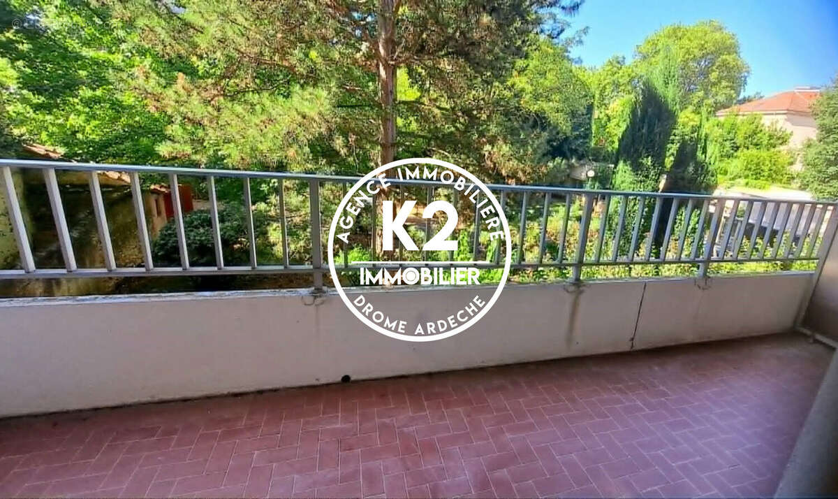 Appartement 90 m² à Montelimar  - photo 8